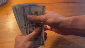 Звук шелеста, шуршания долларов