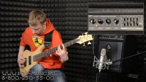 Басовый комбо BEHRINGER ULTRABASS BXL 450A