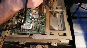 Samsung LE22S81B не включается, BN41-00934A.