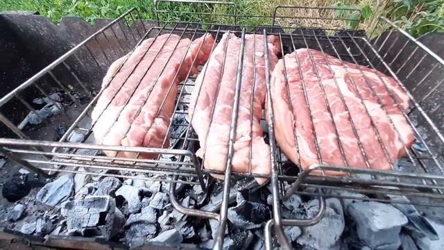 Стейк из мраморной говядины.
