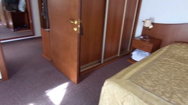 Часть 4. Санаторий "Юг". (Совет-Квадже) Описание номера ЛЮКС смотреть онлайн