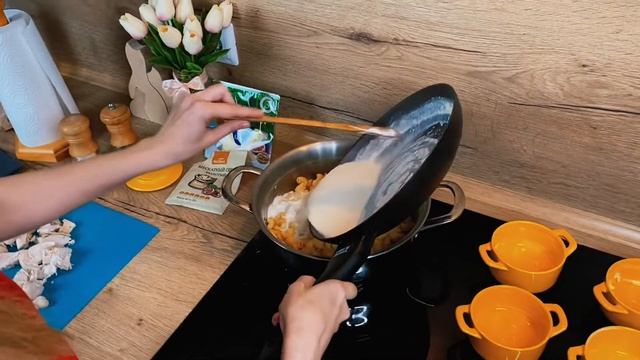 Рецепт макаронной запеканки из Италии, я чуть вилку не откусил!