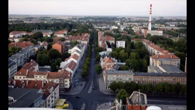 Andrius Mamontovas ant stogo Klaipėdoje. Foto: Nerijus Jankauskas 2009 08 09 смотреть онлайн