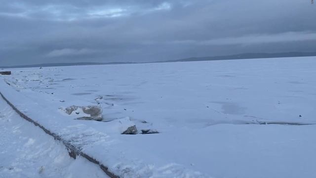 Первый день в Карелии: ПЕТРОЗАВОДСК?Мощь ОНЕЖСКОГО ОЗЕРА?Национальный музей и НОВОГОДНИЕ ГАДАНИЯ? смотреть онлайн