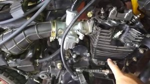 REGULMOTO SK200-9 как снять крышку клапанов.