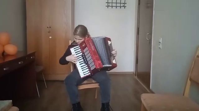 Л.Феррари «Домино», Обр. А.Александрова р.н.п. «Подружка моя» исп. Поляничко Юлия группа «C» смотреть онлайн