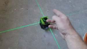 Улучшенная версия лазерного уровеня 4D HIBIRU OMNITRONIC. Обзор инструмента. Ремонт квартир.