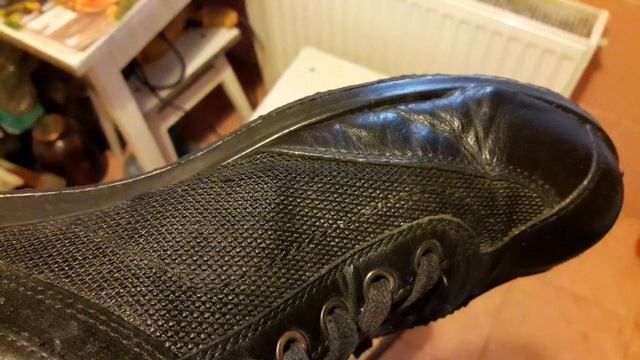 Ремонт подошвы кроссовок своими руками. Финал. Результат работы. Часть 3 смотреть онлайн