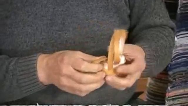 Плетение из бересты  Солоница, лапотки  часть 4