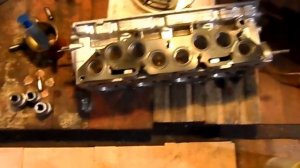 Доработка головки 21083. Замена направляющих