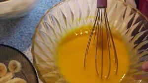 А вкусный ли манник на кефире с бананом, по рецепту Самвела Адамян.