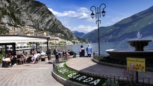 САМЫЕ КРАСИВЫЕ места мира-Италия Озеро "Гарда-Лимоне" (Gardasee-Limone) на катере /Гарда Экспресс/.