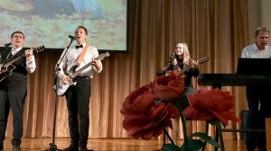 ВИА «МЕЧТЫ СБЫВАЮТСЯ» - УЧИТЕЛЬ ( песня из репертуара Дениса Майданова)