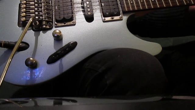 Guitar Ibanez s series s470 .....more bad sounds.Ditto looper...enjoy смотреть онлайн