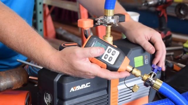 Vacuum Pump | Micron Gauge on the Pump NAVAC NRP6Di смотреть онлайн