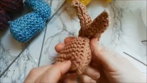 Школа 1998 Зайчик из вязаного квадрата