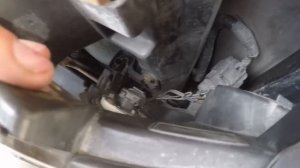 How to replace Headlight bulbs in Chevrolet Tahoe 07-14