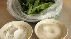 Пирог с начинкой из щавеля