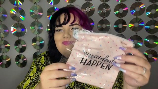 April Smartass and Sass | A SUPER DELAYED UNBOXING (i'm sorry) смотреть онлайн