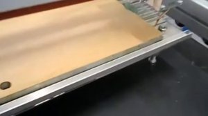 резка шпона на лазерном плоттере с диодным лазером