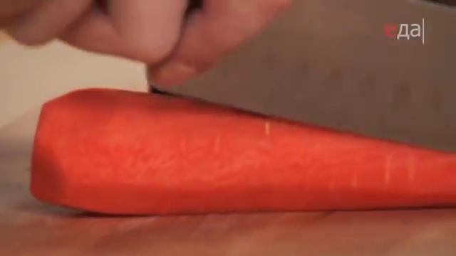 Хрустящие куриные полоски с морковными палочками онлайн
