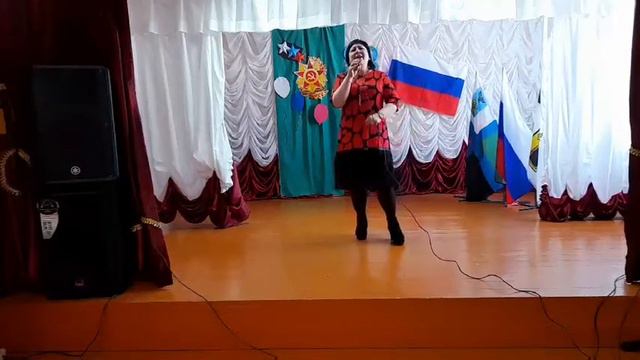 Гончарук Татьяна Станиславовна исполняет песню 