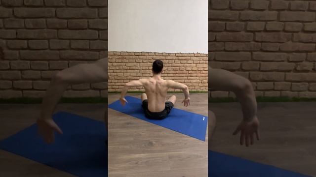 Unlock SHOULDER BLADES and STRETCH/STRENGTH DEEP MIDDLE BACK