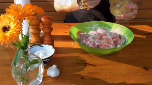 Шашлык из индейки: Стейки из голени индейки на мангале