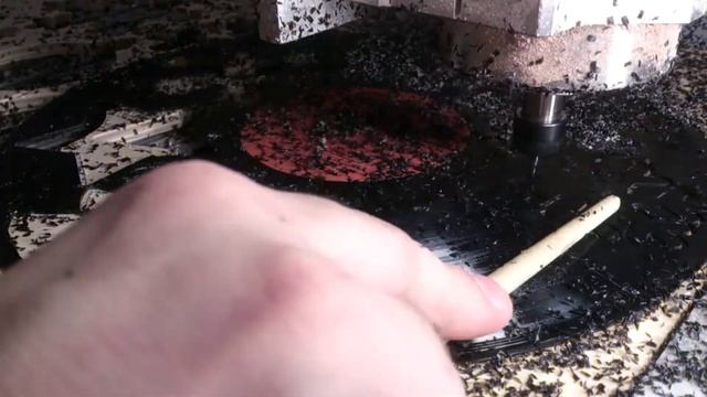 резка виниловой пластинки на чпу фрезере.