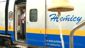 Ролик. Скорый поезд Алматы - Петропавловск.wmv