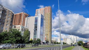 От Сельмы до Соммера: ЗАЧЕМ НАМ СТОЛЬКО ЖИЛЬЯ? Часть 1