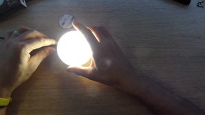 АККУМУЛЯТОРНЫЙ LED СВЕТИЛЬНИК С ДАТЧИКОМ ДВИЖЕНИЯ с aliexpress