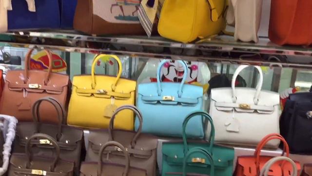Comment trouver et contacter un fournisseur chinois de sacs en Chine//Vlog marché de sac de qualité смотреть онлайн