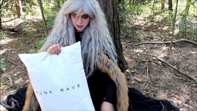 Gothic Unboxing Video: THIS DRESS IS TO DIE FOR ♥ PunkRave Review ♥ Where to Buy Goth Clothes Onlin смотреть онлайн