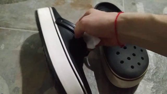 Как отбелить пожелтевшую подошву