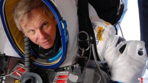 САМЫЙ ВЫСОКИЙ ПРЫЖОК С ПАРАШЮТОМ !!!