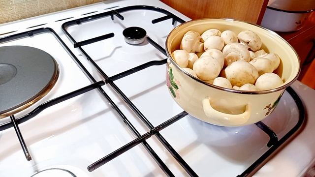Шампиньоны маринованные за 5 минут / Marinated Champignons In 5 Minutes