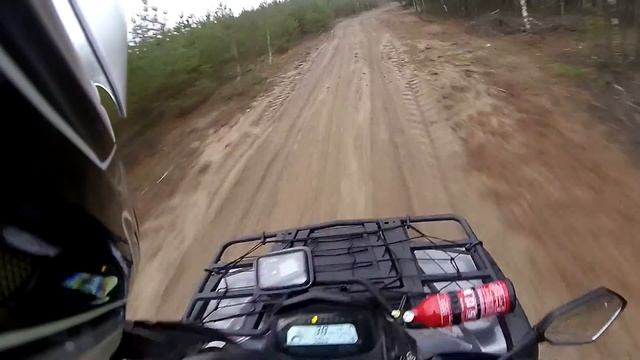 CF MOTO X8 i SUZUKI LTZ 400 na czołgowej... смотреть онлайн