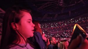 Lewis Capaldi - Someone You Loved live Prague 2023 O2 arena