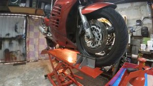 Suzuki RF 900 R Preparations for the new season 2018