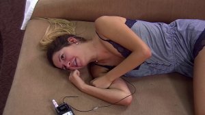 Дом-2: Симпатичный мальчик, который меняет батарейки