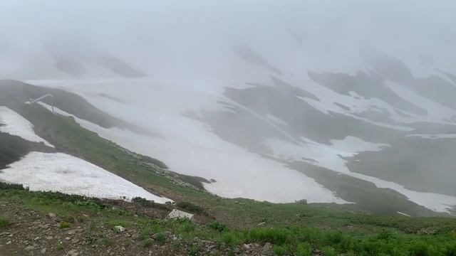 Роза Хутор отдых в красивом месте / почему остановилась канатная дорога / цены на подъёмник смотреть онлайн