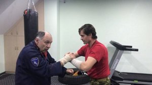 Урок 15.2. 2018.12.13. Упражнение "Цемент" кулачном бое.