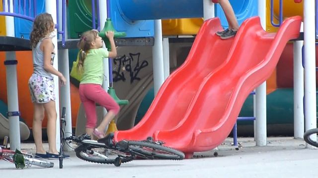 Улица Золотодолинская. Летний вечер смотреть онлайн