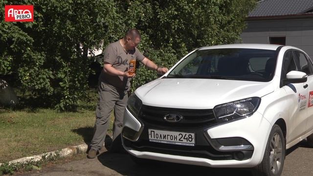 Как быстро удалить пятна от насекомых с кузова автомобиля? смотреть онлайн