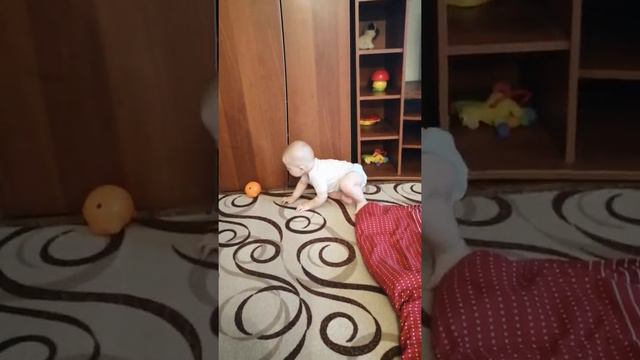 Пополз почти 7 месяцев смотреть онлайн