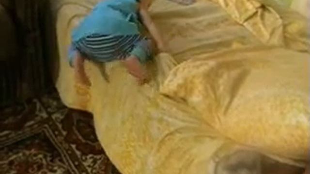 Диван, качели.avi смотреть онлайн