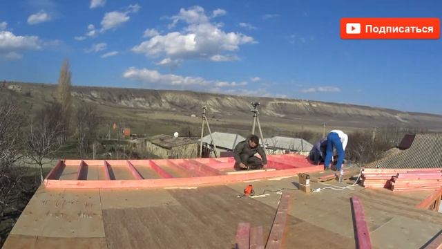 Каркасный дом в Крыму. Монтируем стены 2го этажа.