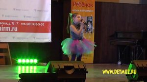 Я танцую, Ксения Незнамова муз  и сл  Анны Петряшевой