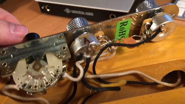 Fender Telecaster Custom Shop 52 Relic (Disassembled Guitar) 🎸 смотреть онлайн